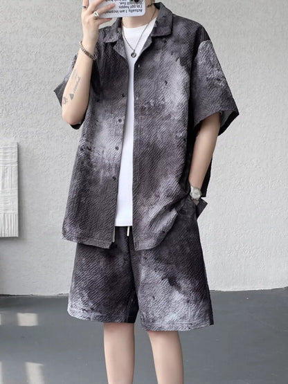 URBAN UNIT Corrosion Tie-Dye Set in Abyss Black. High-contrast industrial wash on premium textured fabric. Stay disciplined with the ultimate street uniform.